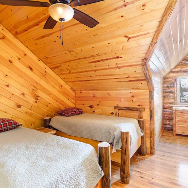 Serenity Lodge