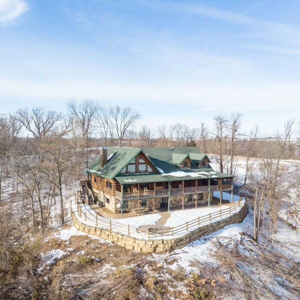 Serenity Lodges