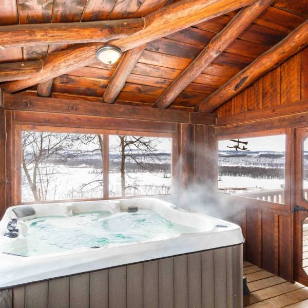 Serenity Lodge Hot Tub