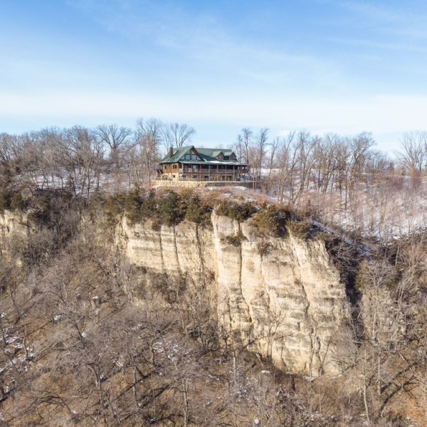 Serenity Lodges