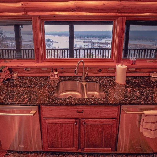 Serenity Lodges